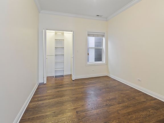 4th image of 2916 S Archer Ave APT 1