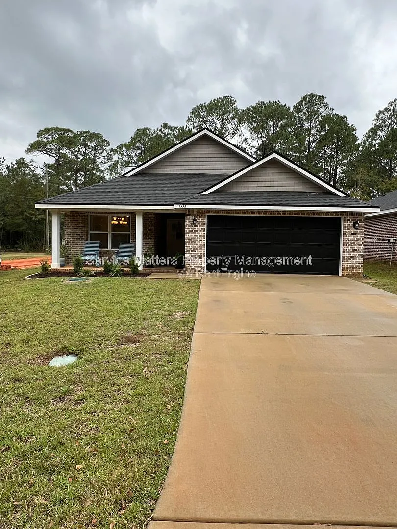 3 bed, 2.0 bath, 1561 sqft, $1,875 — Photo 2