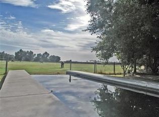 17420 E Trimmer Springs Rd, Sanger, CA 93657