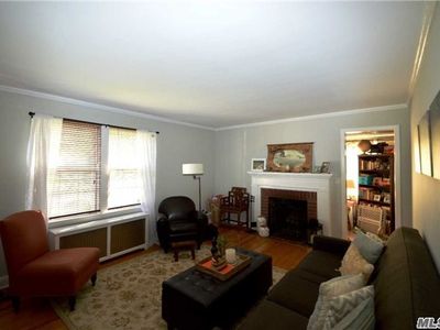 5 Wolf Ave, Malverne, NY, 11565