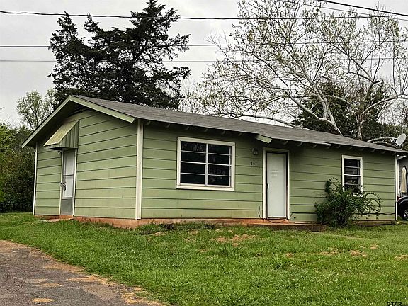 2nd image of 207 Garner Ln