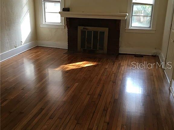 3rd image of 9317 N 17th St