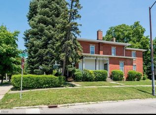 428 West Ave #3, Elyria, OH 44035