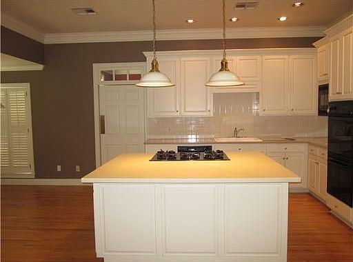 3rd image of 4110 Beau Chene Dr