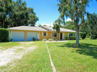 15836 Wilson Parrish Rd, Umatilla, FL 32784