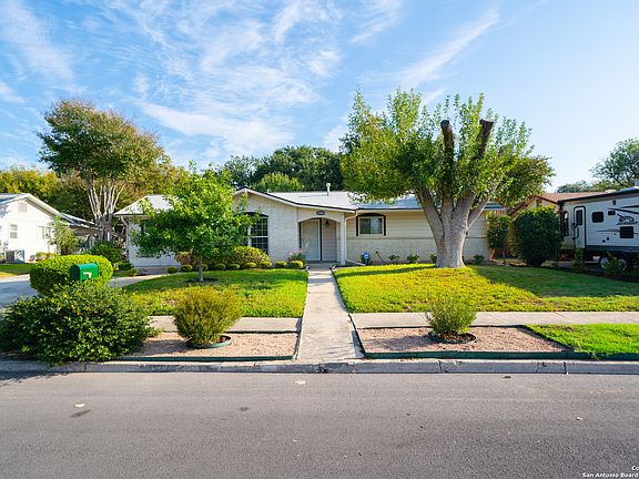 2nd image of 10806 BRIARWAY DR