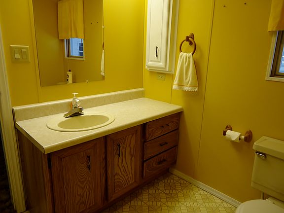 2nd image of 4761 Wymberly Dr