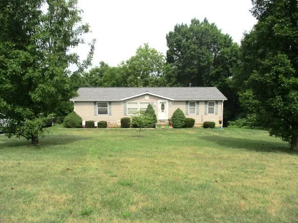 129 Klee Rd, Falmouth, KY 41040