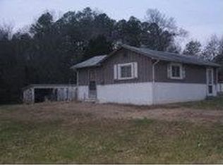 833 B N #A, Street, VA 24577