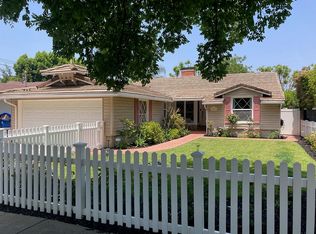 15511 Huston St, Encino, CA 91436