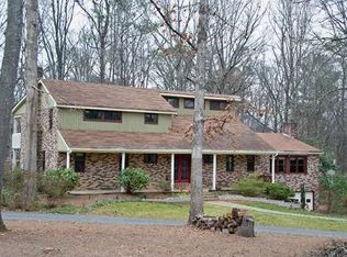 540 Coleman Dr, Roswell, GA 30075