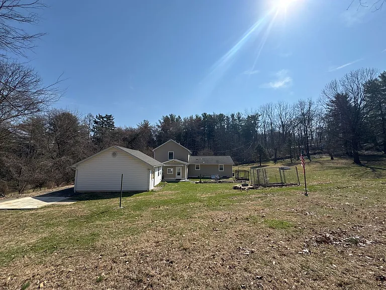3676 Lower Saucon Rd — Photo 5