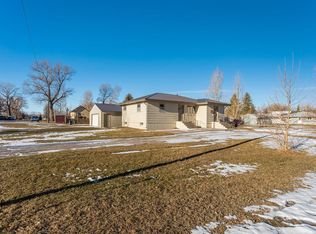 228 3rd Ave SW, Choteau, MT 59422