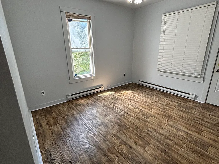 51 Tremont Ave #1 — Photo 9
