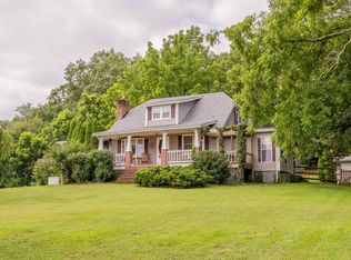 1249 Powder Mill Rd, Ivanhoe, VA 24350