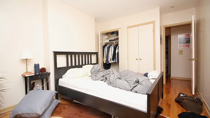 Rented by Nooklyn NYC LLC | media 19