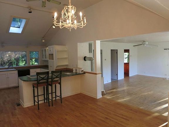 2nd image of 2160 Shamrock Dr NW