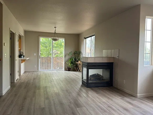 535 Warren Ct #1 — Photo 16
