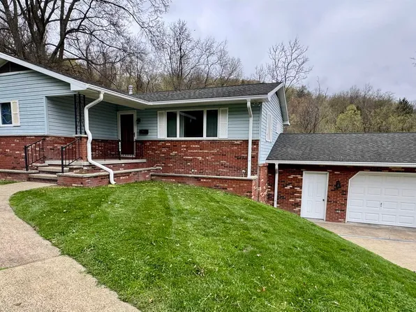 250 W Woodland Ave, Stonewood, WV 26301