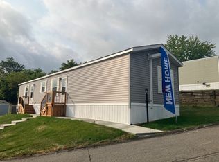 119 Williamsburg Rd #119, Imperial, PA 15126