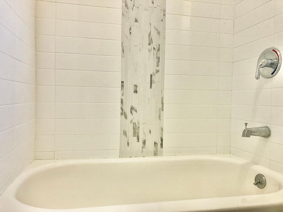 2nd image of 18 Fulton Ave APT 32