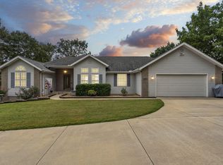 132 Andrew Dr, Branson West, MO 65737