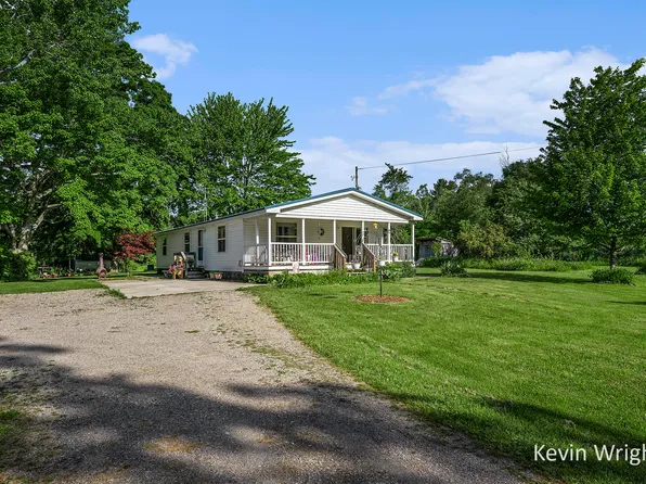 6767 Durham Rd, Whitehall, MI 49461