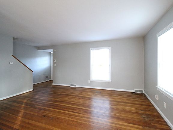 3rd image of 7500 Terrace St #7536