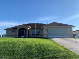 2128 NE 24th Ter, Cape Coral, FL 33909