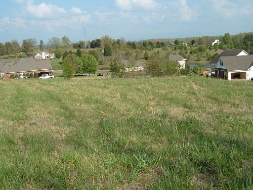 2nd image of Barclay Ln