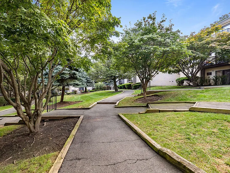 Riverview at Nyack — Photo 18