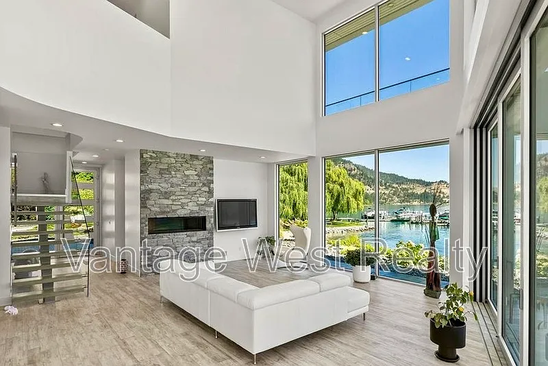 3 bed, 3.5 bath, $7,995 — Photo 4