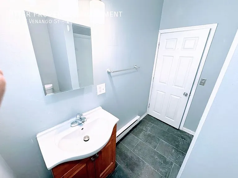 2326 W Venango St #1 — Photo 19