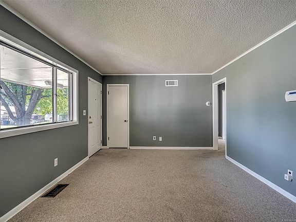 4th image of 4910 S Maybelle Ave