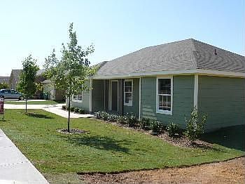 1st image of 3001 Dana Ln