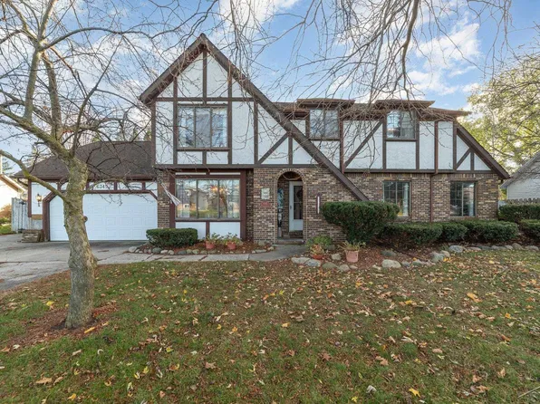 6345 Moreland Ln, Saginaw, MI 48603