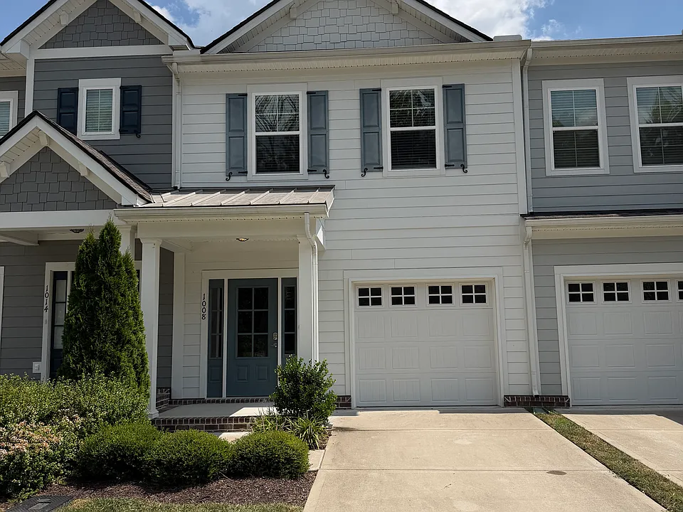 1008 Sweetleaf Dr