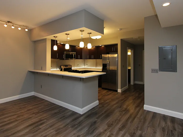 770 Elmwood Ave — Photo 7