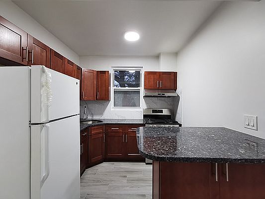 4th image of 94-43 55th Ave #2
