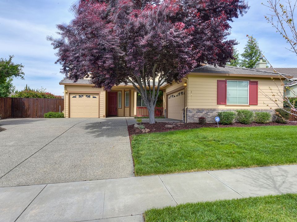 1st image of 317 Mosscreek Way
