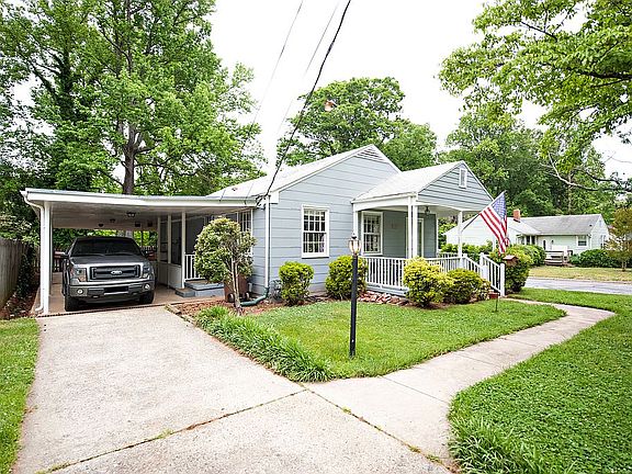 2nd image of 2100 Bluemont Dr