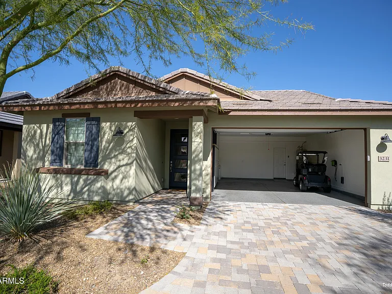 3231 Huckleberry Way — Photo 47