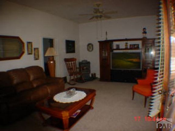 5th image of 917 S Main St