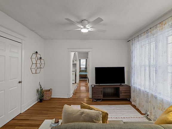 5th image of 4371 Forest Park Ave #1EAST