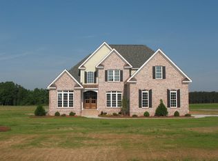 6217 Devonshire Dr, Wilson, NC 27896