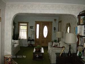 4th image of 127 Irwin Lck