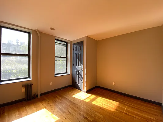 Rented by REAL New York | media 5