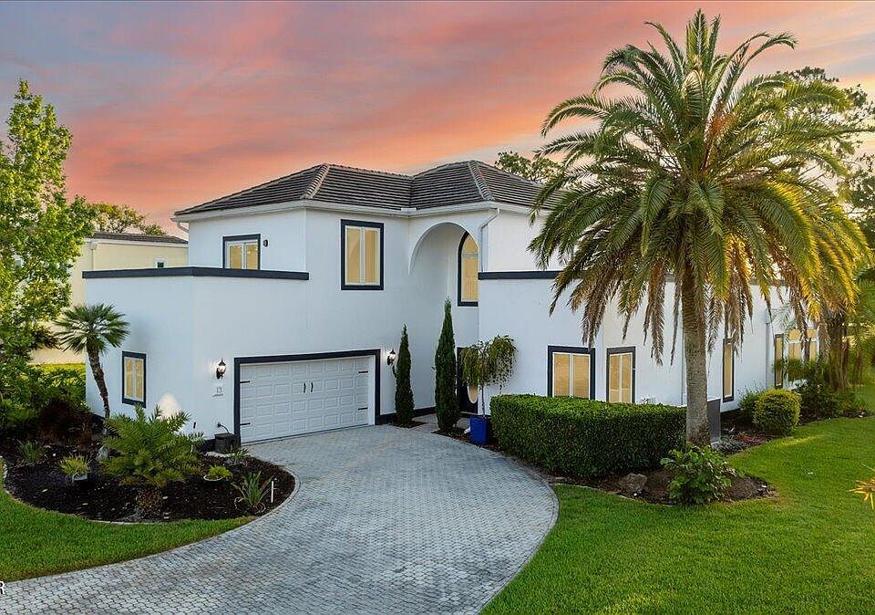 1st image of 13 Bay Pointe Dr