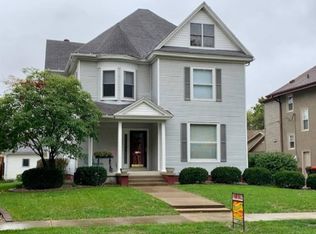 1212 S State St, Beardstown, IL 62618