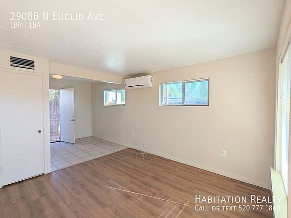 3rd image of 2908B N Euclid Ave